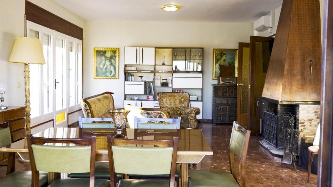 Villa Vintage レス・カセス・ダルカナール エクステリア 写真